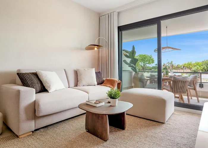 Lujo * אסטפונה